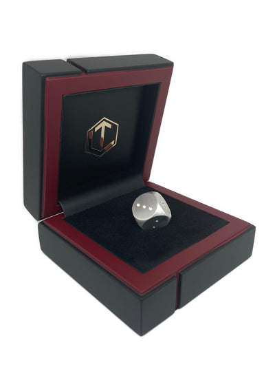 Dice made of 925 sterling silver. The classic, fully solid cube is unique on the market worldwide in terms of its size and properties! Exclusive and valuable! A must-have for game lovers, collectors and investors!