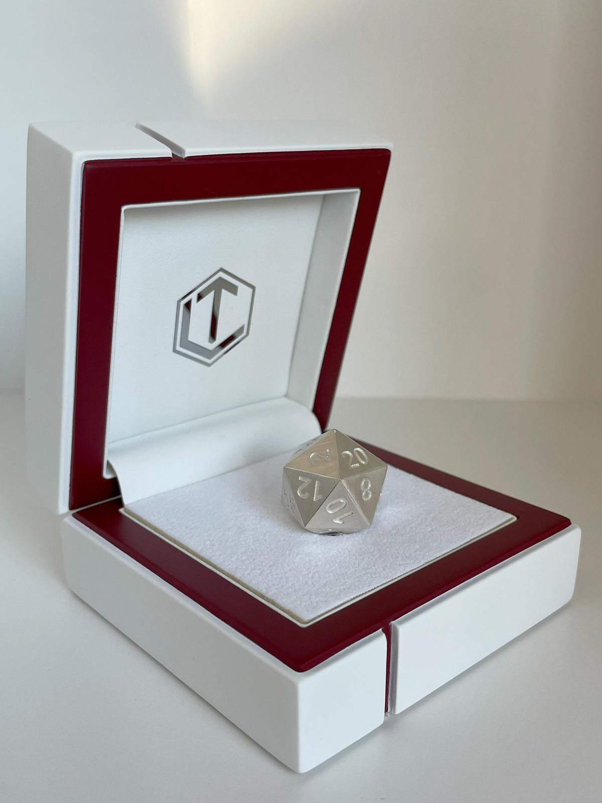 D20 Würfel aus 925 Sterlingsilber mattiert