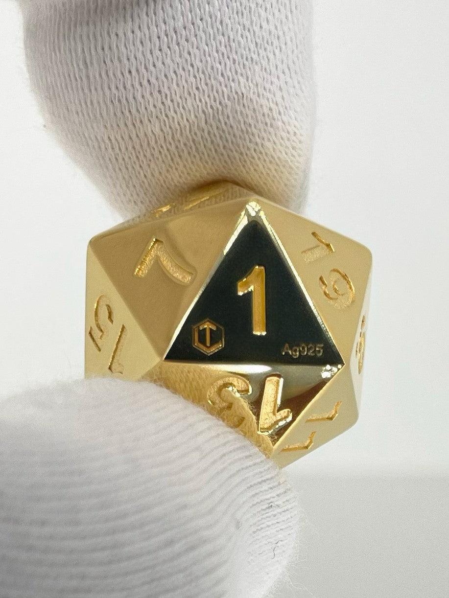 D20 Würfel aus Sterlingsilber 18 Karat vergoldet