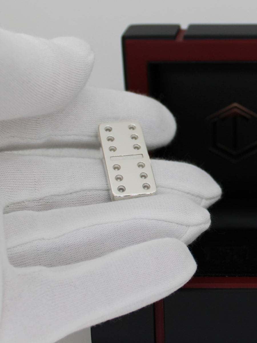 925 sterling silver domino. solid. In its characteristics, size and texture, the classic domino is quite unique on the market! Valuable, exclusive and valuable! A must-have for game lovers, collectors and investors!